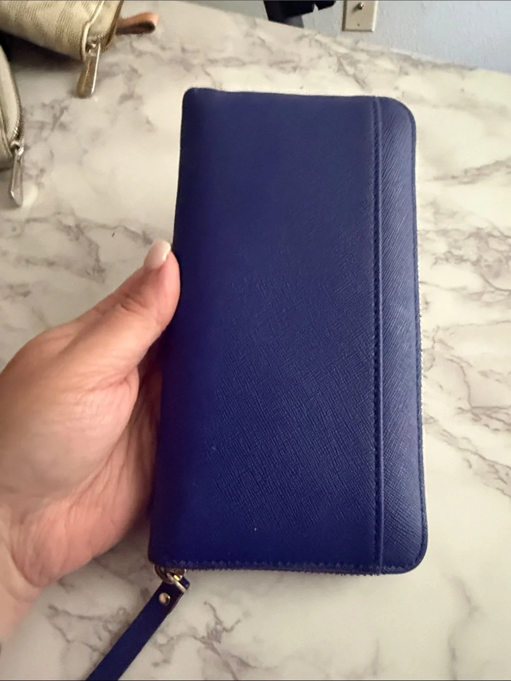 2 Kate Spade Wallets - Picture 8 of 12